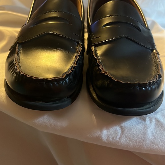 EUC Eastland penny loafers. Size 9.5W. - Picture 8 of 9